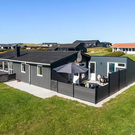 Pet Friendly In With House Sea View Holiday home *